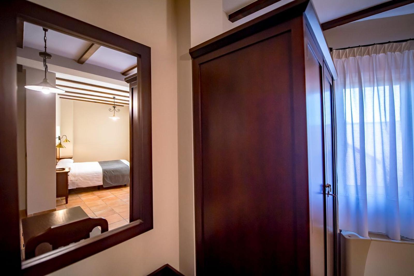 Hotel Tharsis Касорла Екстер'єр фото