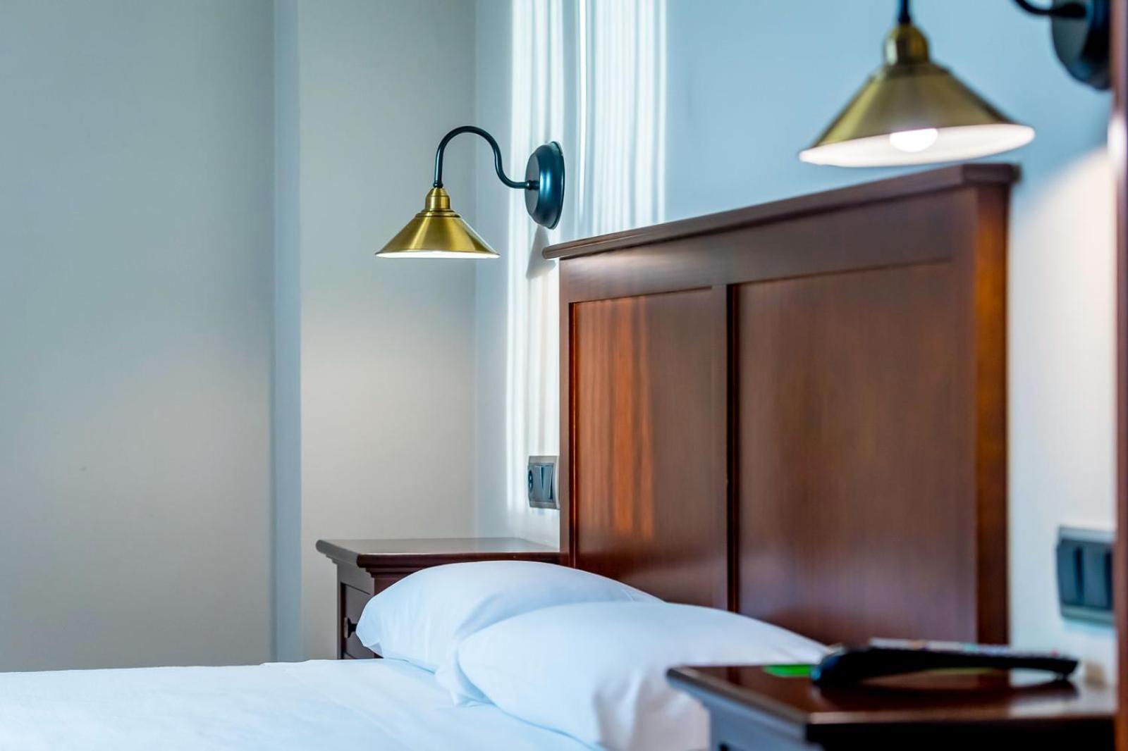 Hotel Tharsis Касорла Екстер'єр фото