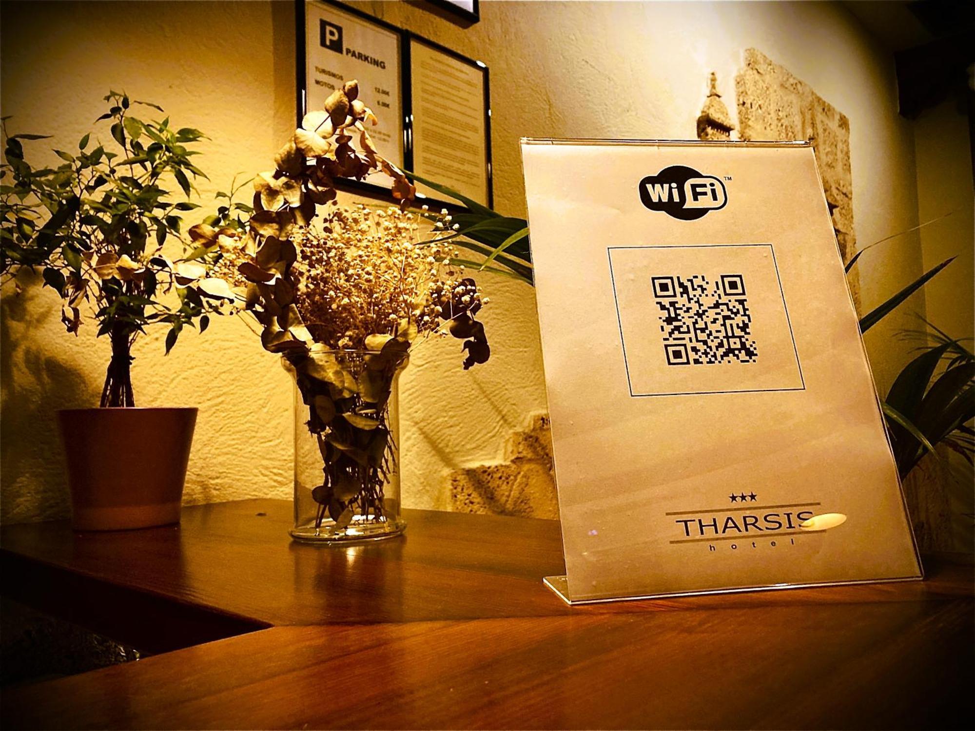 Hotel Tharsis Касорла Екстер'єр фото